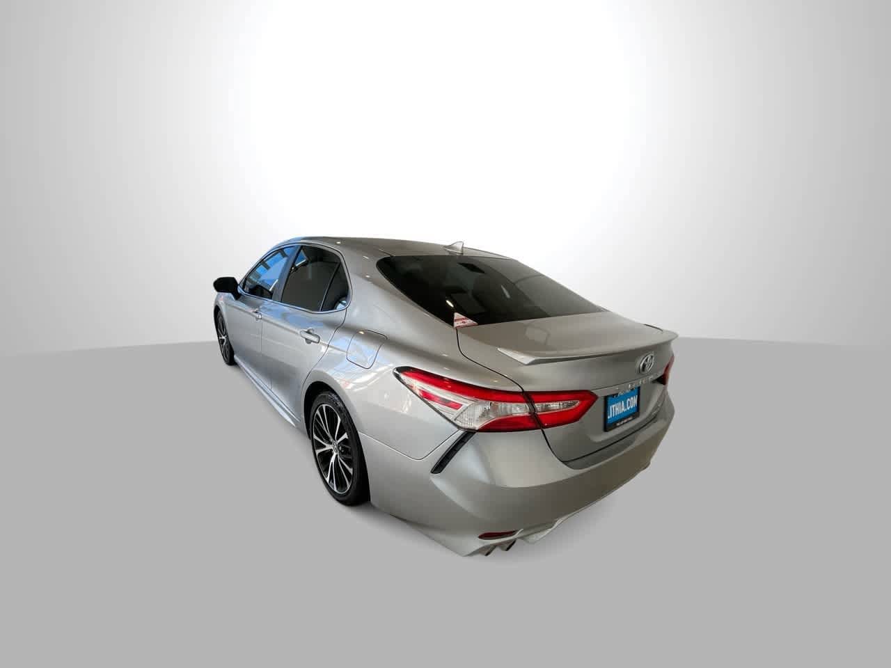 Thumbnail: 2020 Toyota Camry - 6