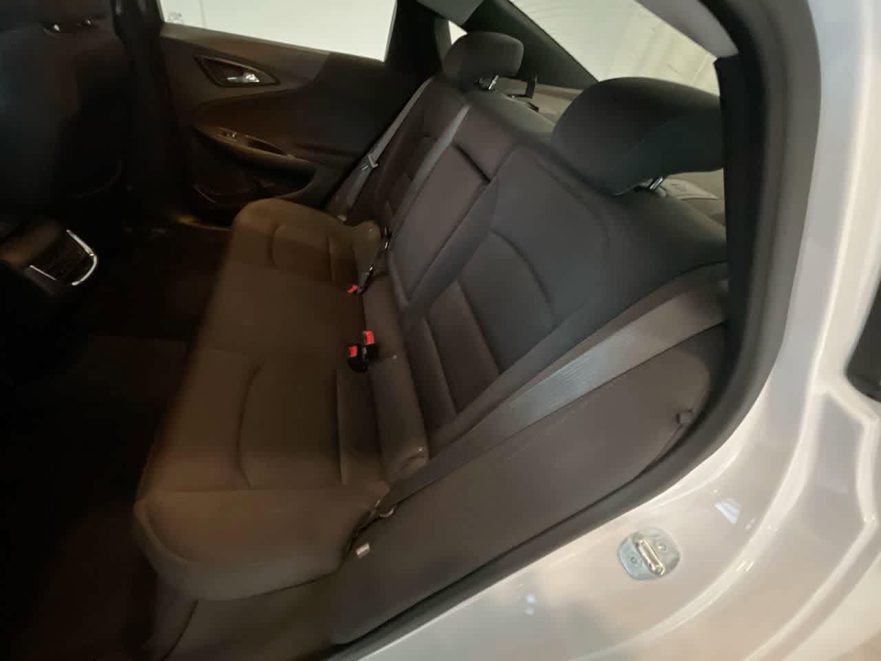 Thumbnail: 2023 Chevrolet Malibu - 22