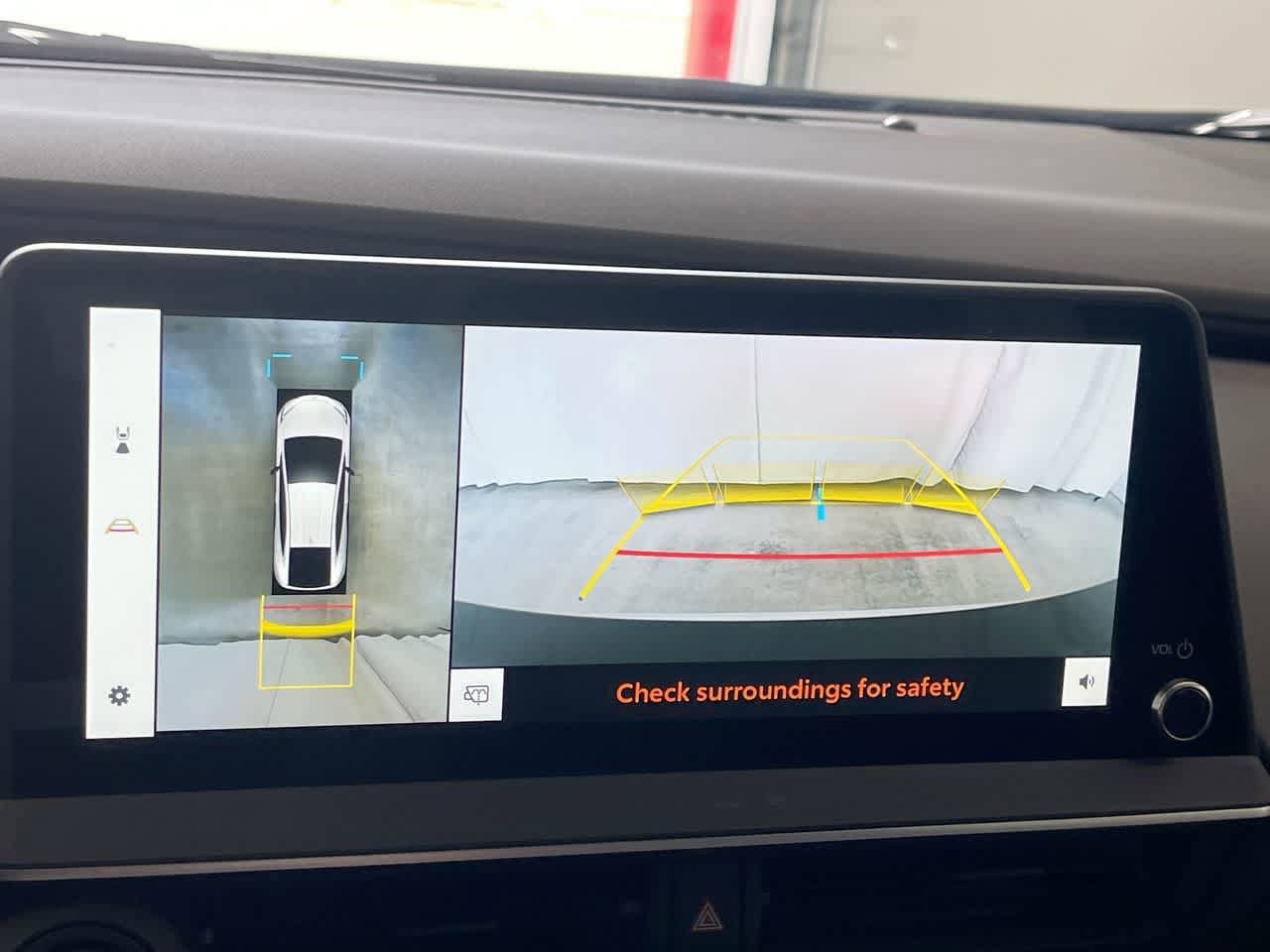 Thumbnail: 2026 Toyota Prius - 17