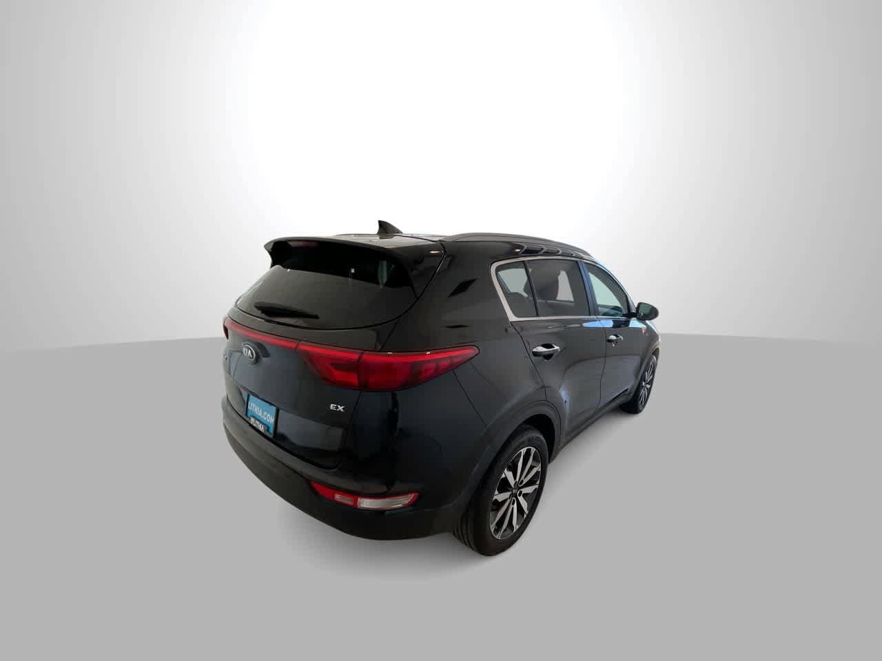 Thumbnail: 2017 Kia Sportage - 8