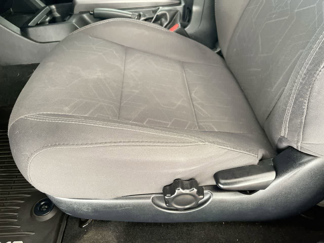 Thumbnail: 2017 Toyota Tacoma - 12