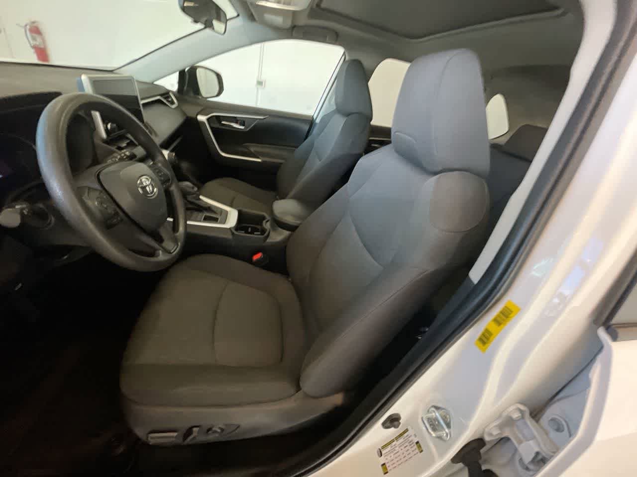 Thumbnail: 2024 Toyota RAV4 - 11