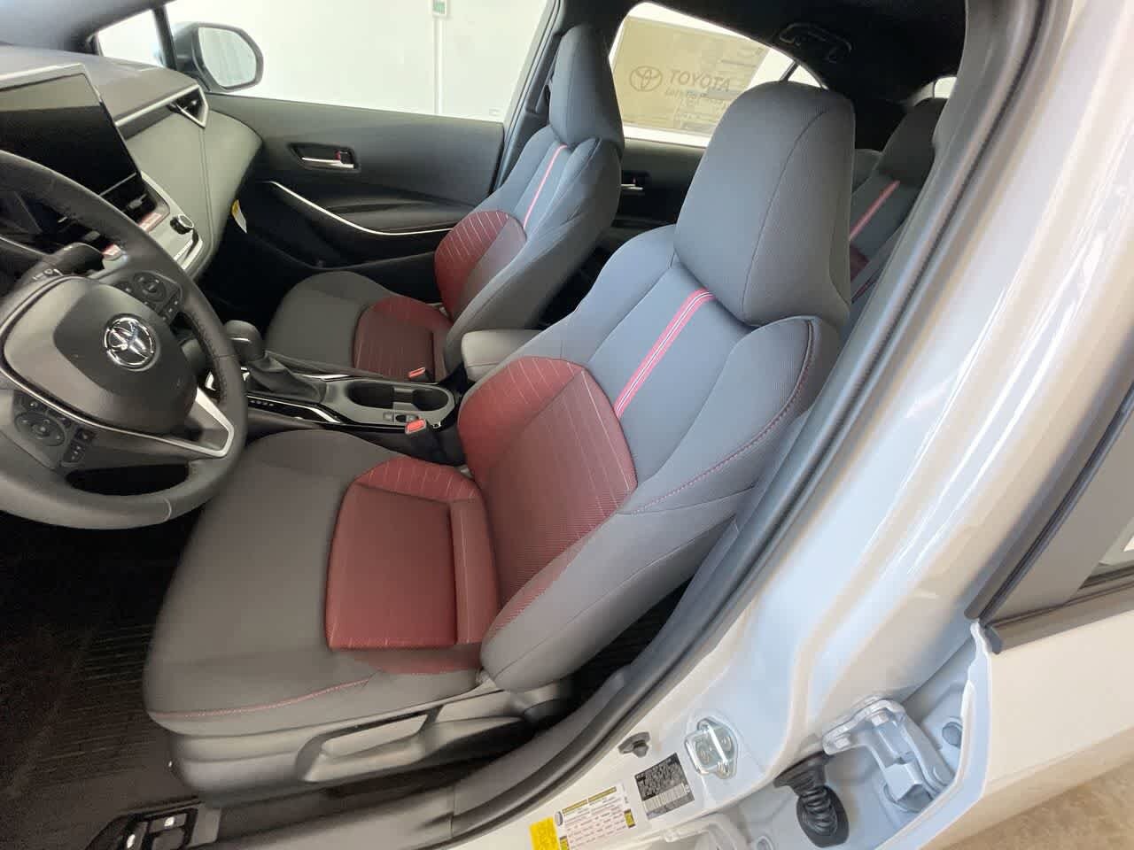 Thumbnail: 2025 Toyota Corolla - 11