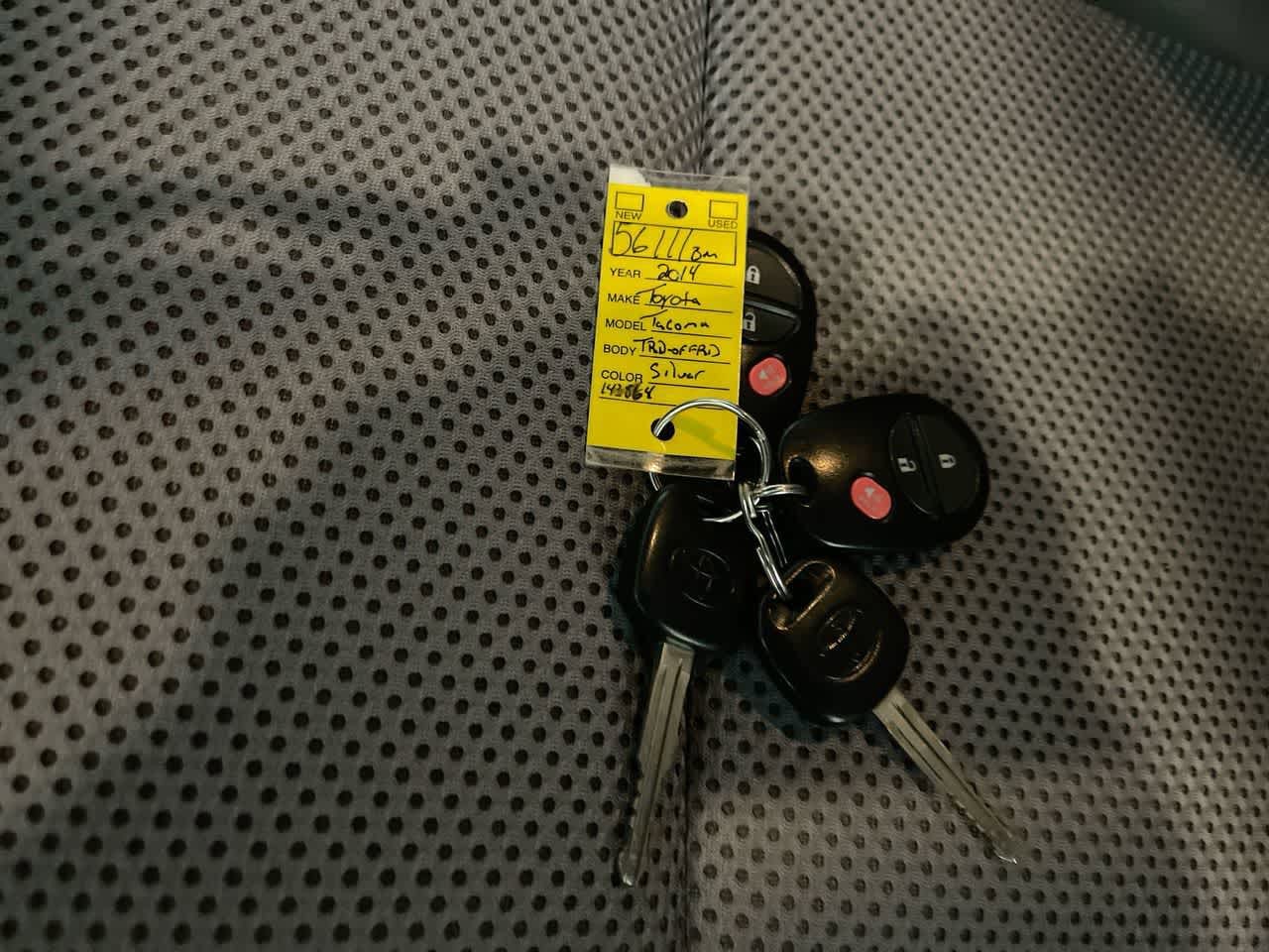 Thumbnail: 2014 Toyota Tacoma - 25