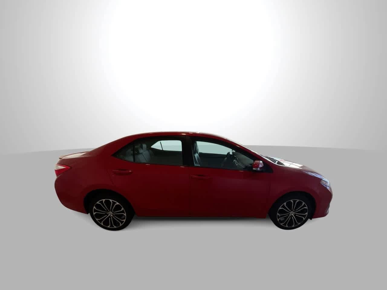 Thumbnail: 2014 Toyota Corolla - 9