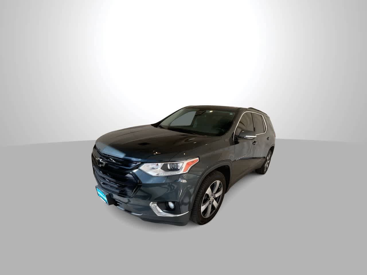 Thumbnail: 2020 Chevrolet Traverse - 4