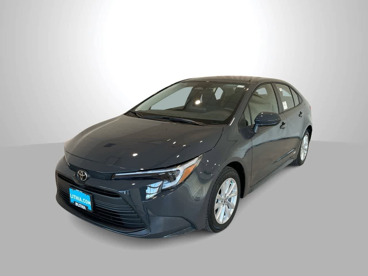 2026 Toyota Corolla LE's photo