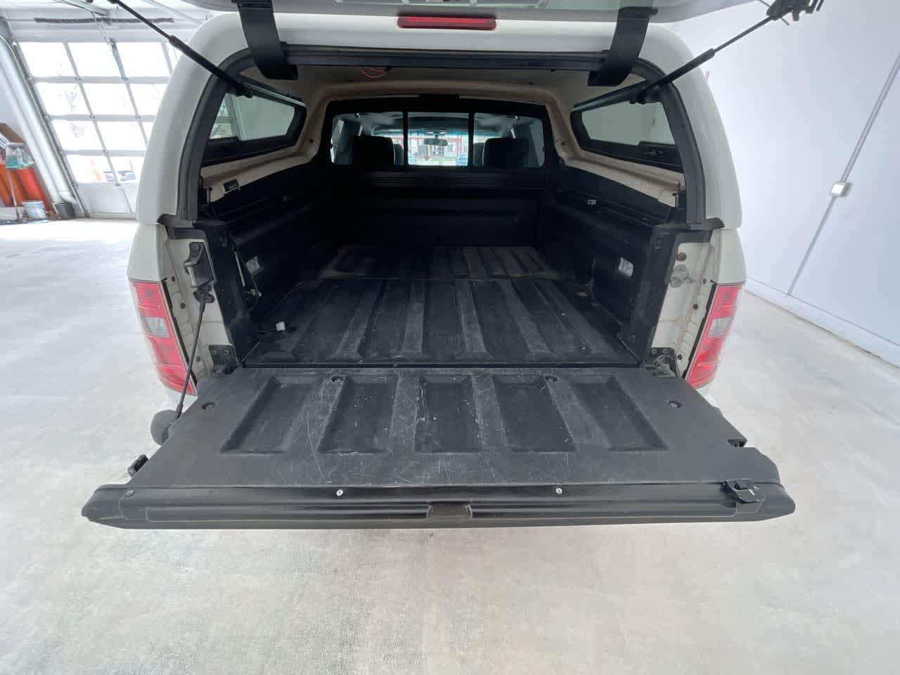 Thumbnail: 2011 Honda Ridgeline - 24