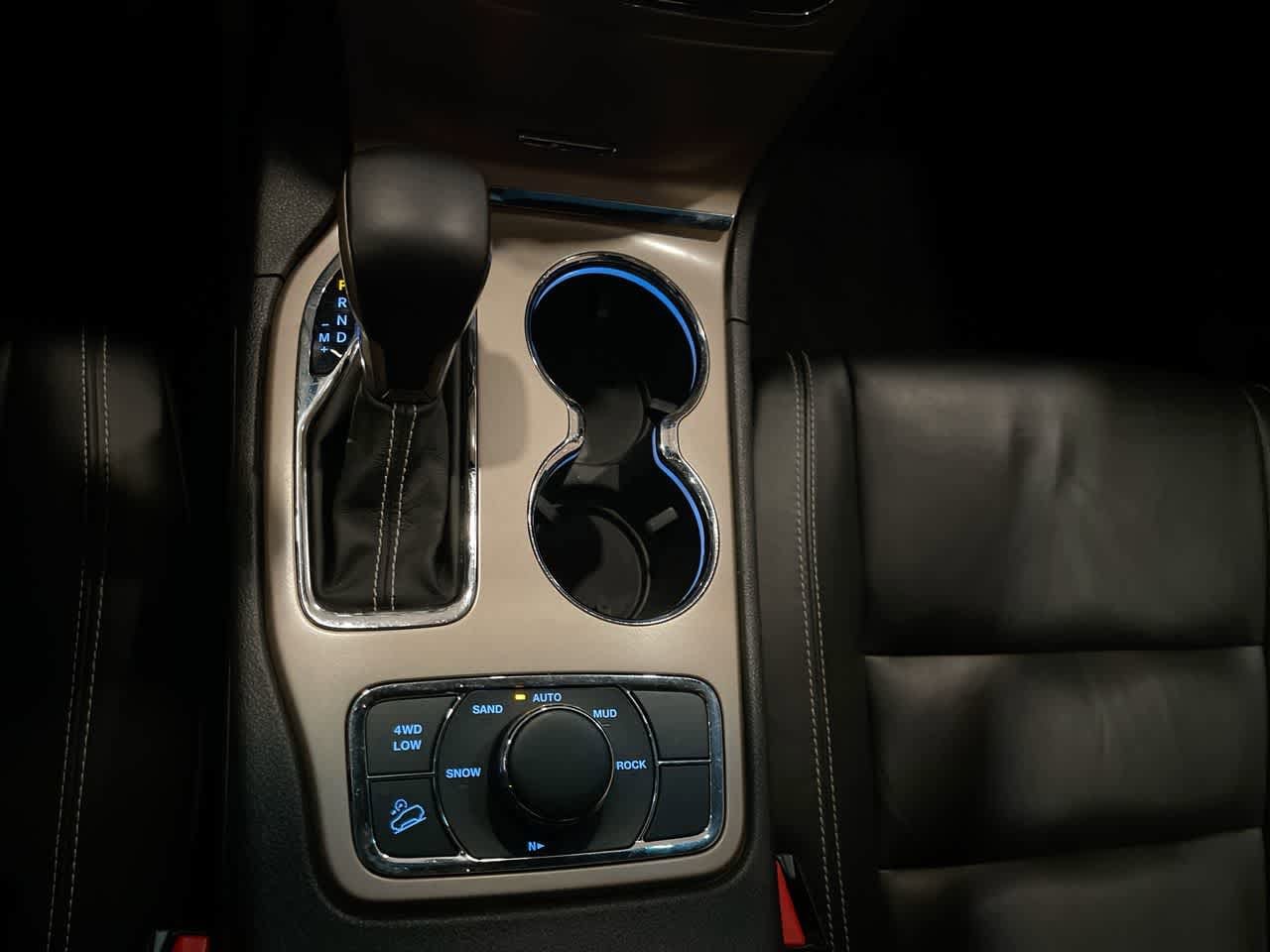 Thumbnail: 2017 Jeep Grand Cherokee - 20