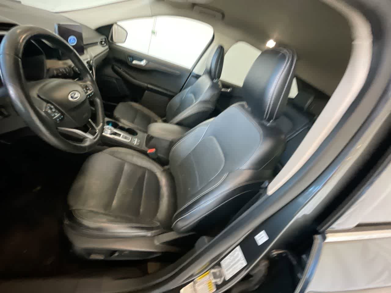 Thumbnail: 2020 Ford Escape - 11