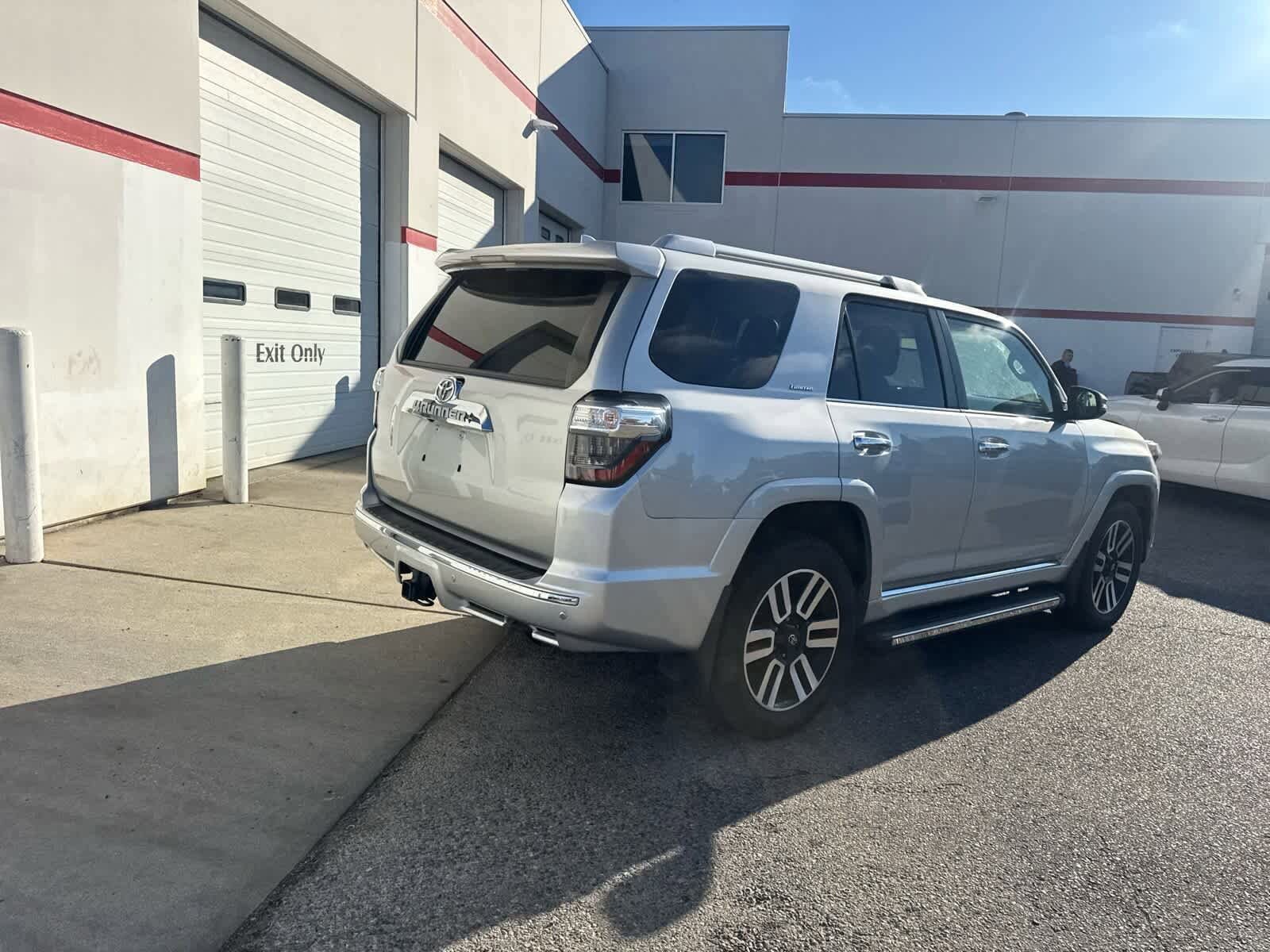 Thumbnail: 2020 Toyota 4Runner - 11