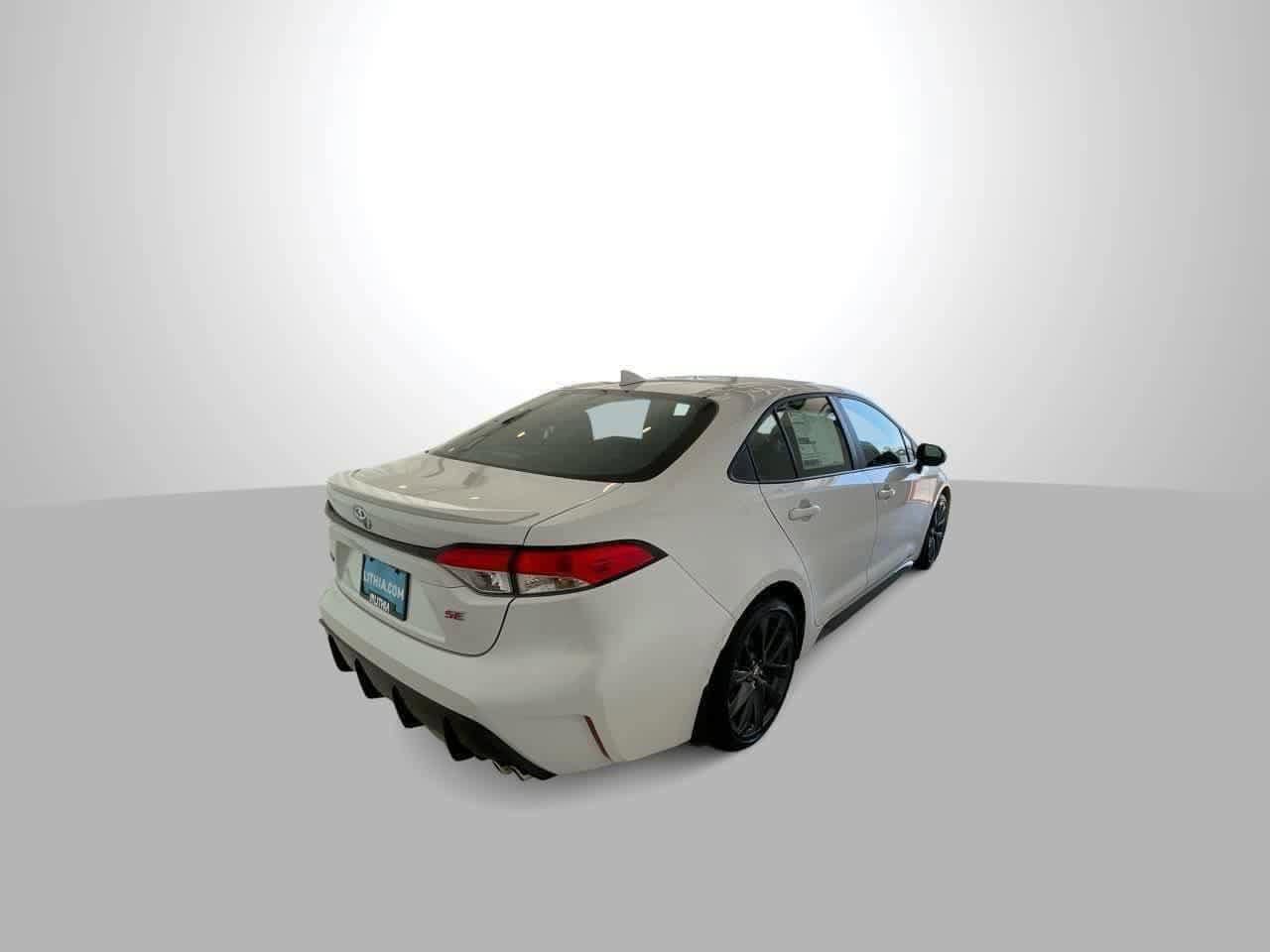 Thumbnail: 2025 Toyota Corolla - 6