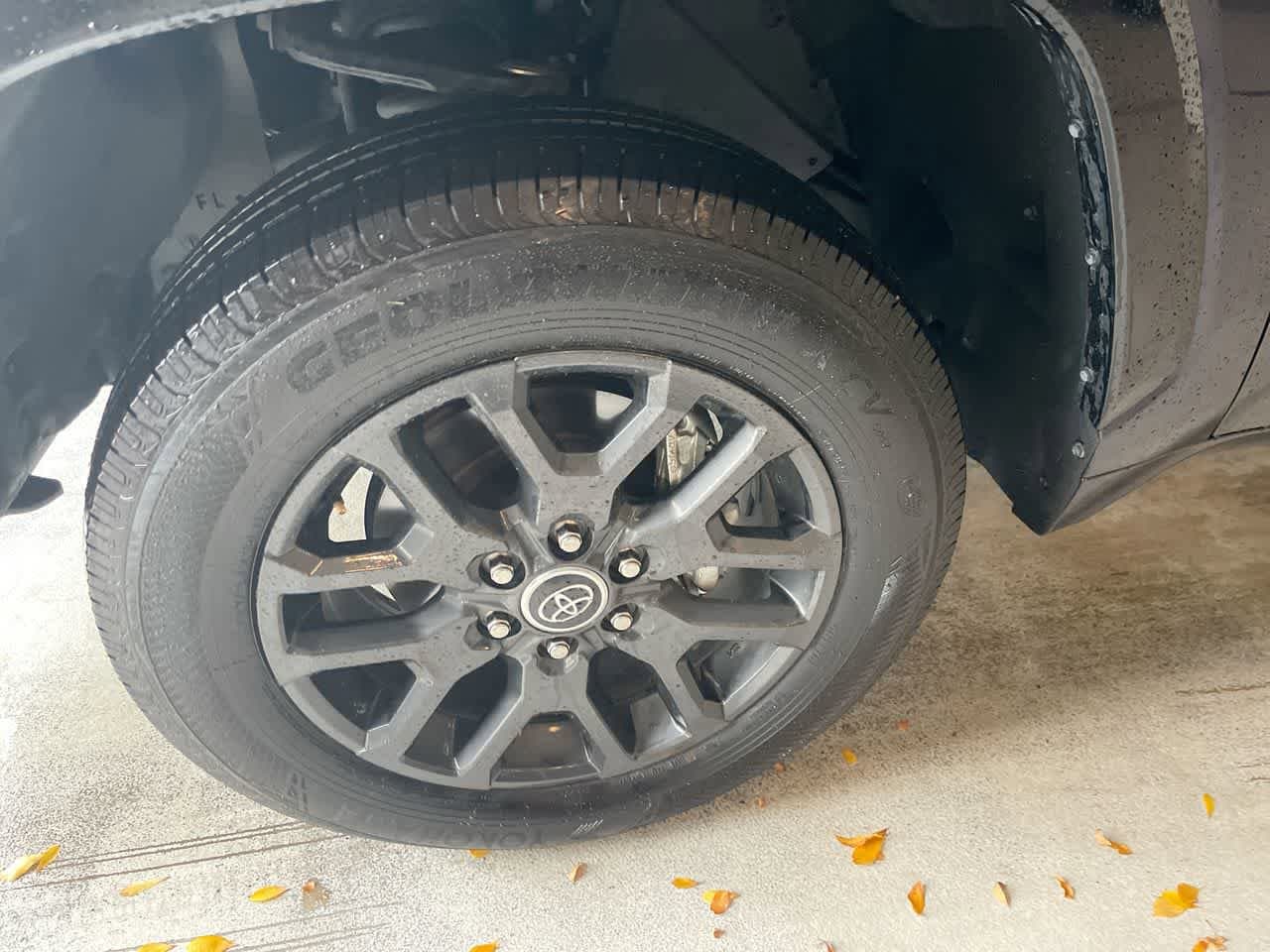 Thumbnail: 2023 Toyota Tundra - 10