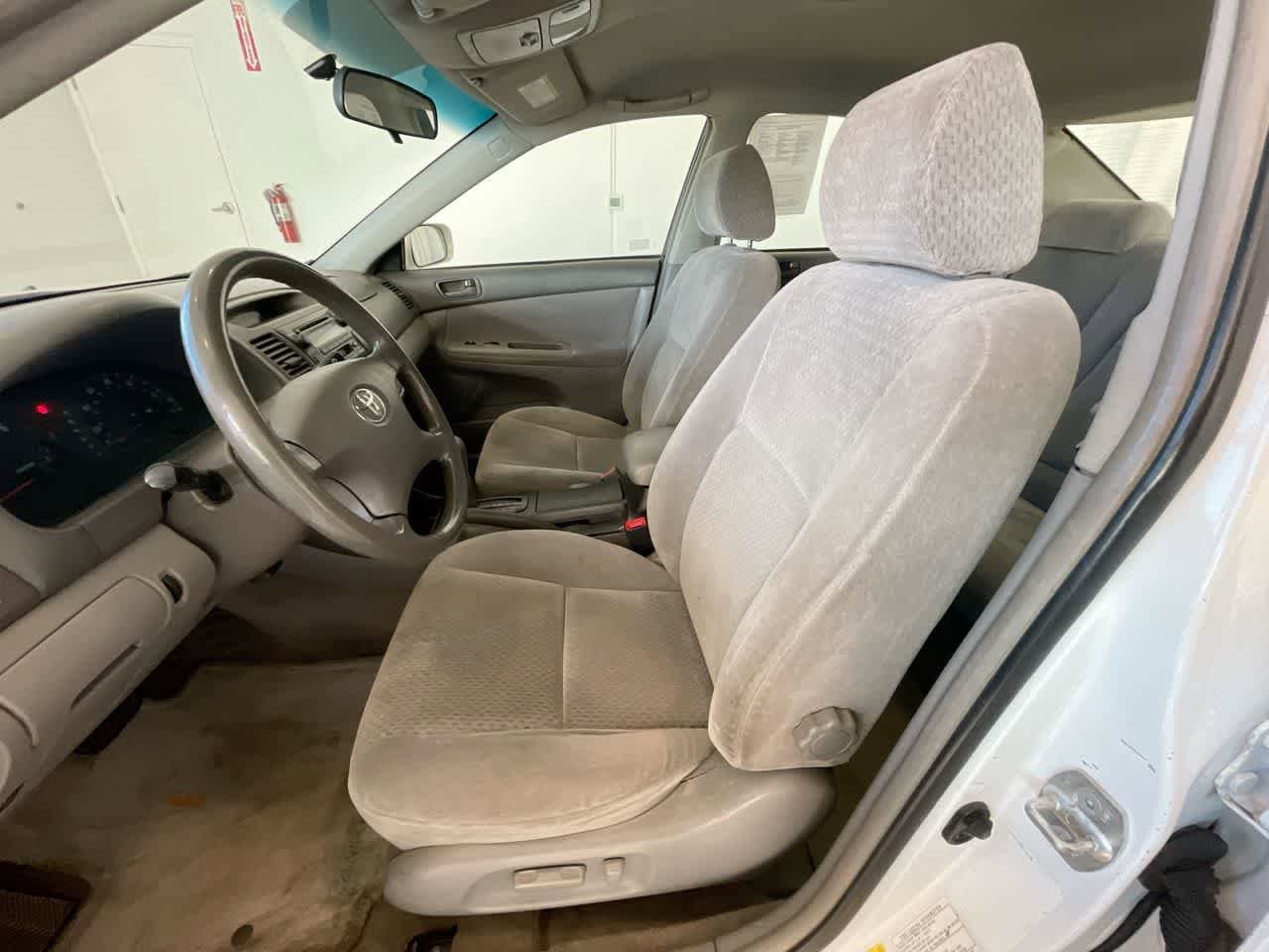 Thumbnail: 2002 Toyota Camry - 11