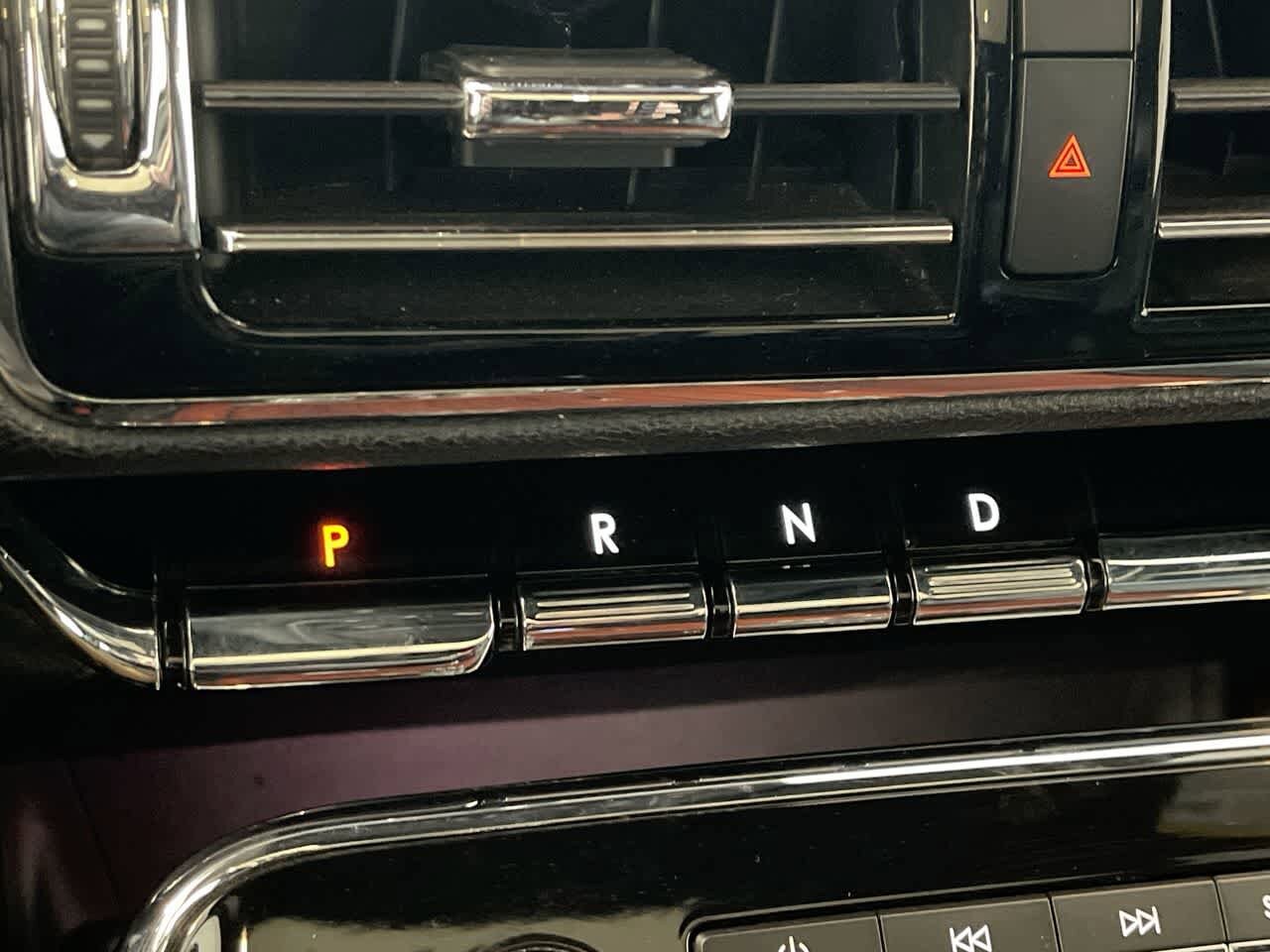 Thumbnail: 2020 Lincoln Navigator - 26