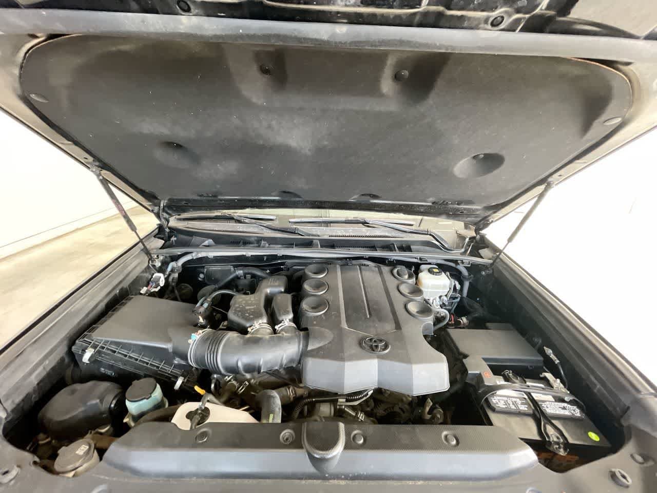 Thumbnail: 2017 Toyota 4Runner - 27