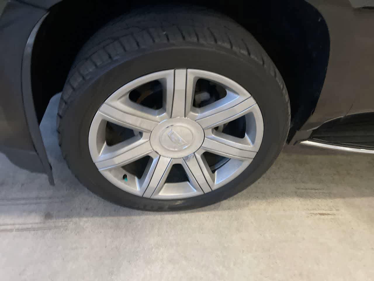 Thumbnail: 2018 Cadillac Escalade - 10