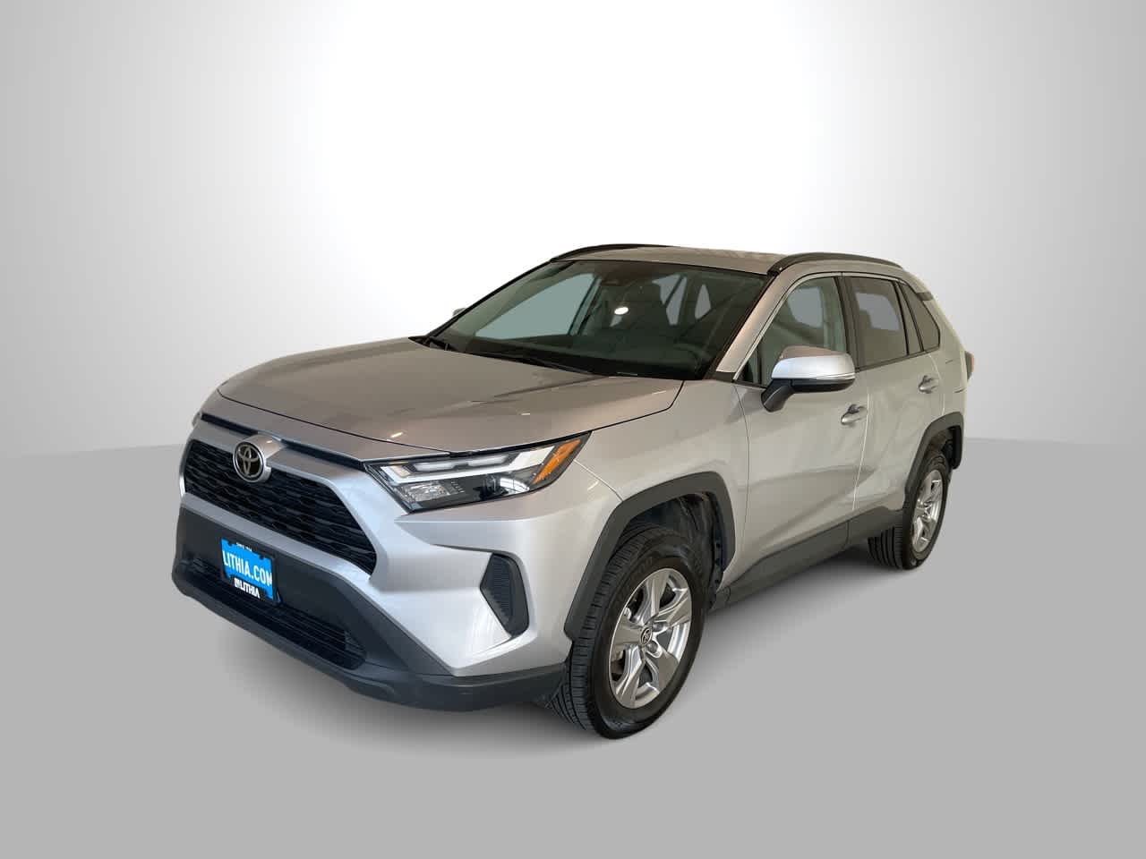 2025 Toyota RAV4 XLE AWD's photo