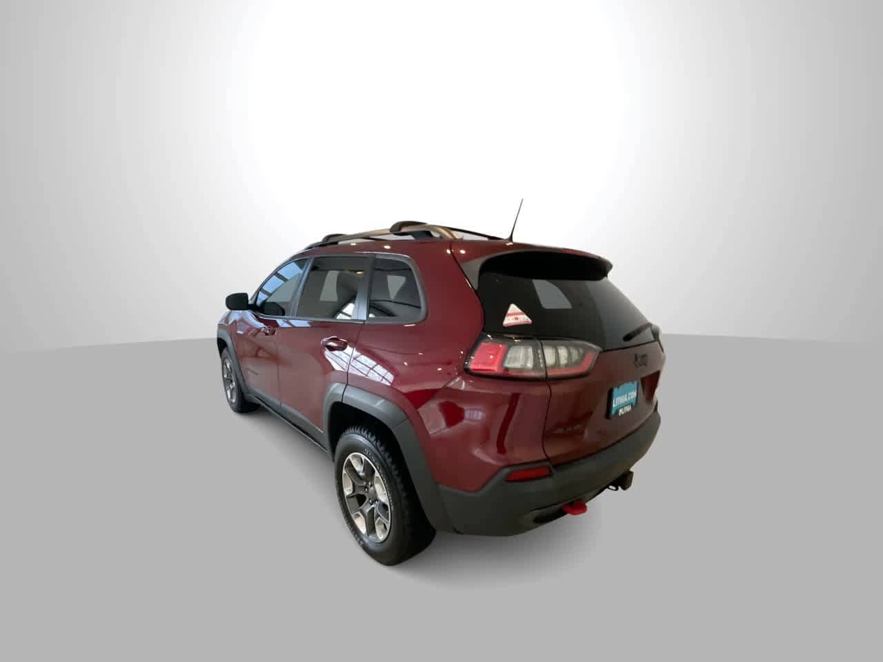 Thumbnail: 2019 Jeep Cherokee - 6