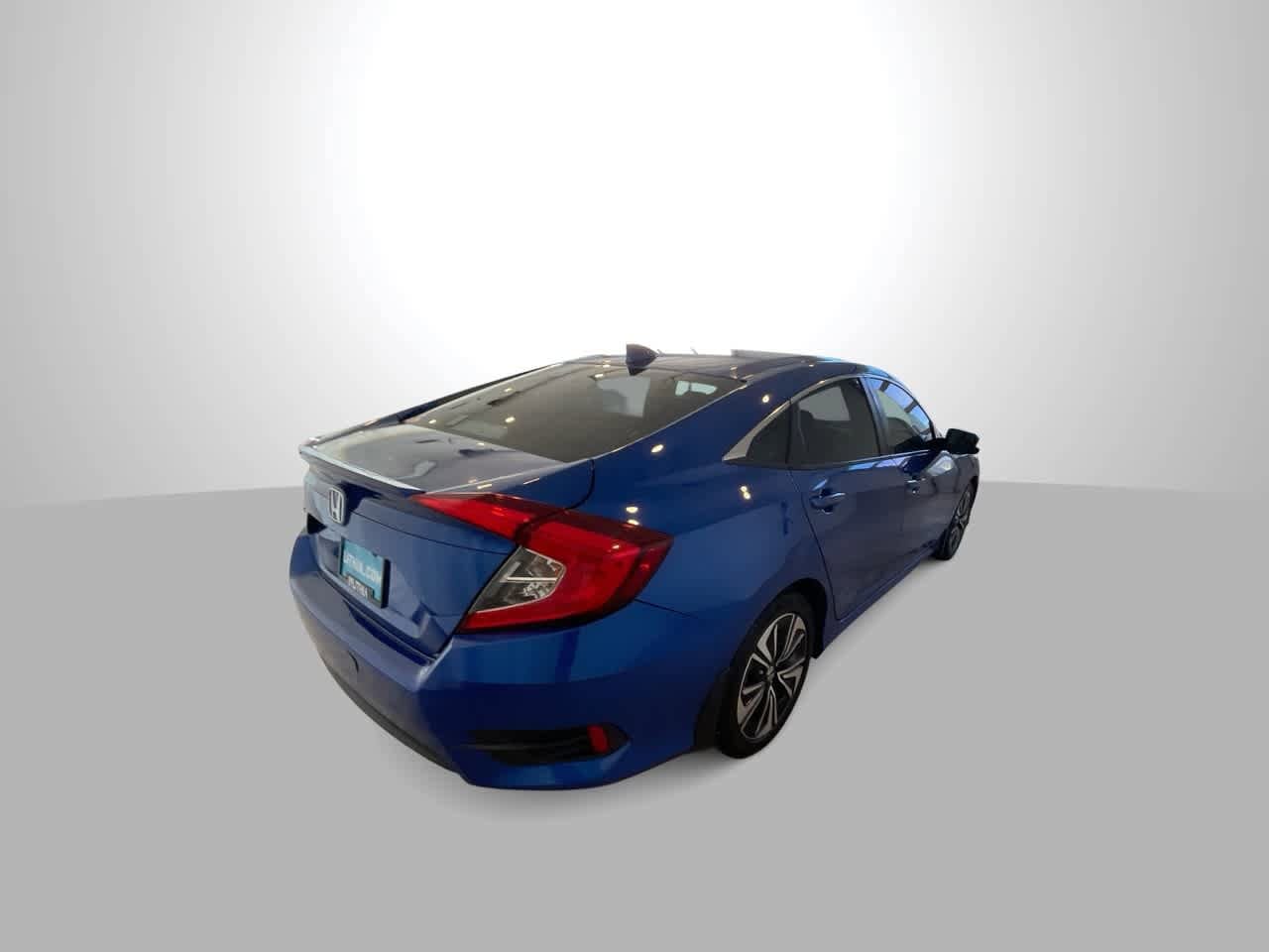 Thumbnail: 2017 Honda Civic - 8