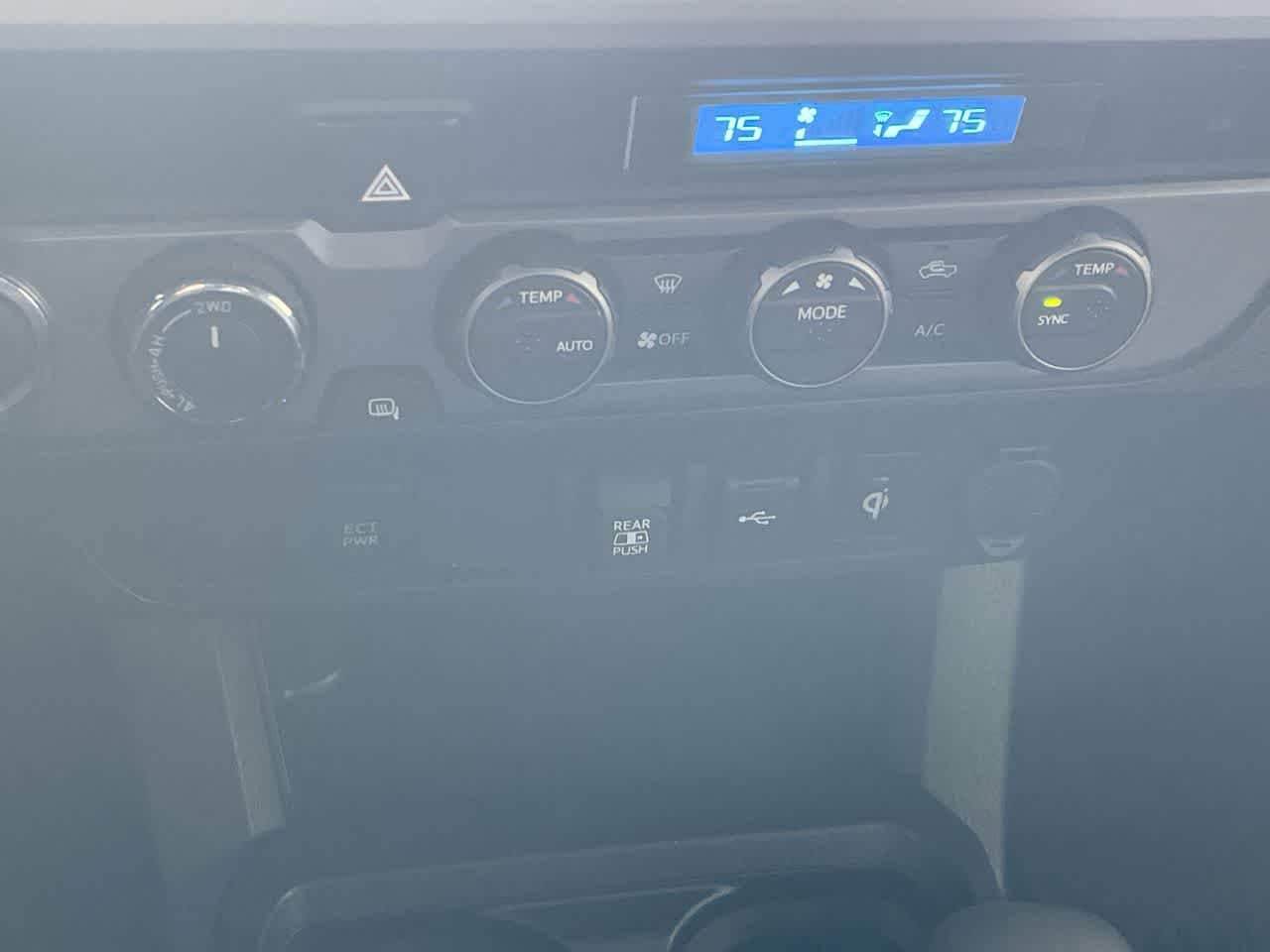 Thumbnail: 2023 Toyota Tacoma - 19