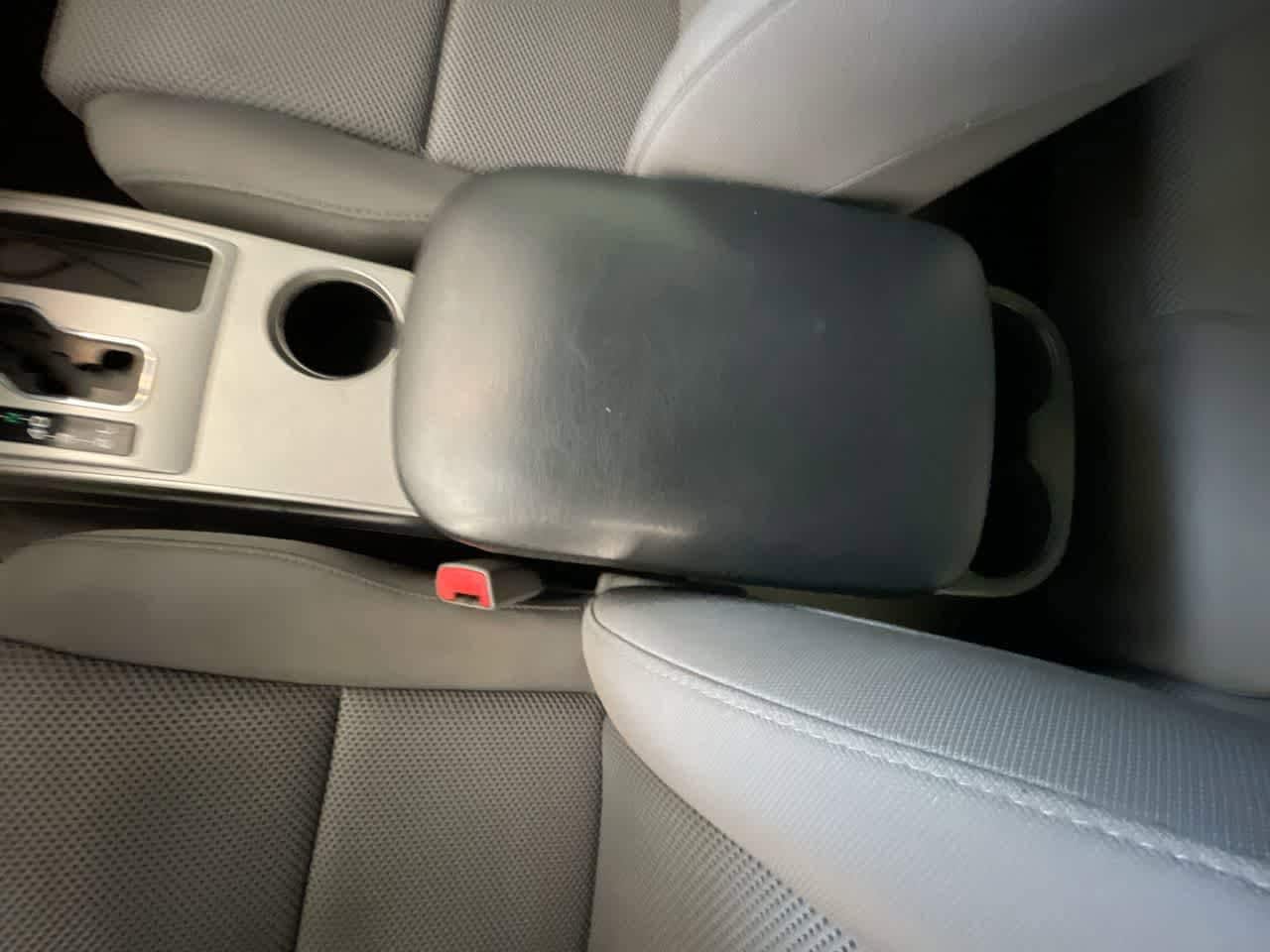 Thumbnail: 2013 Toyota Tacoma - 21