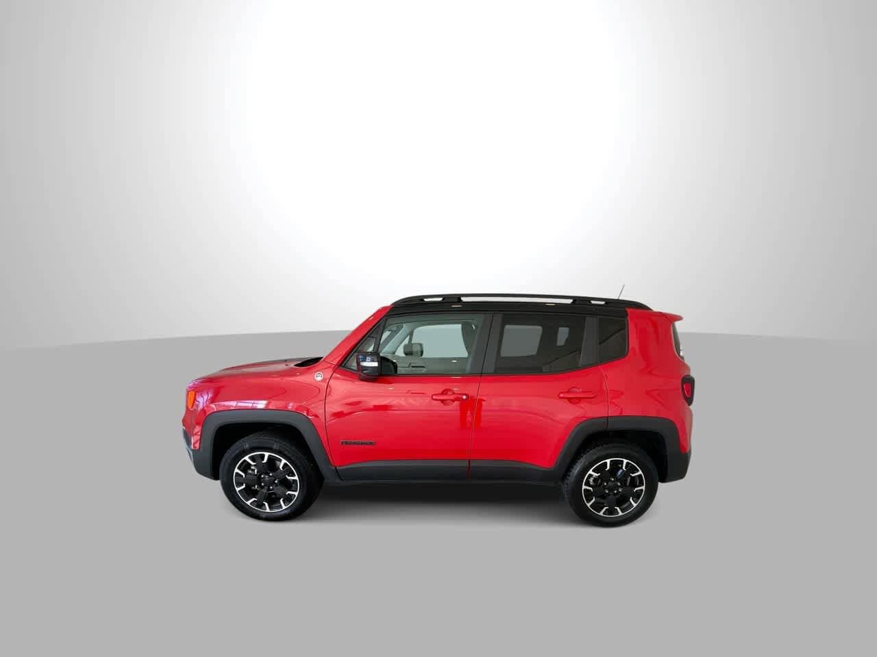 Thumbnail: 2023 Jeep Renegade - 5