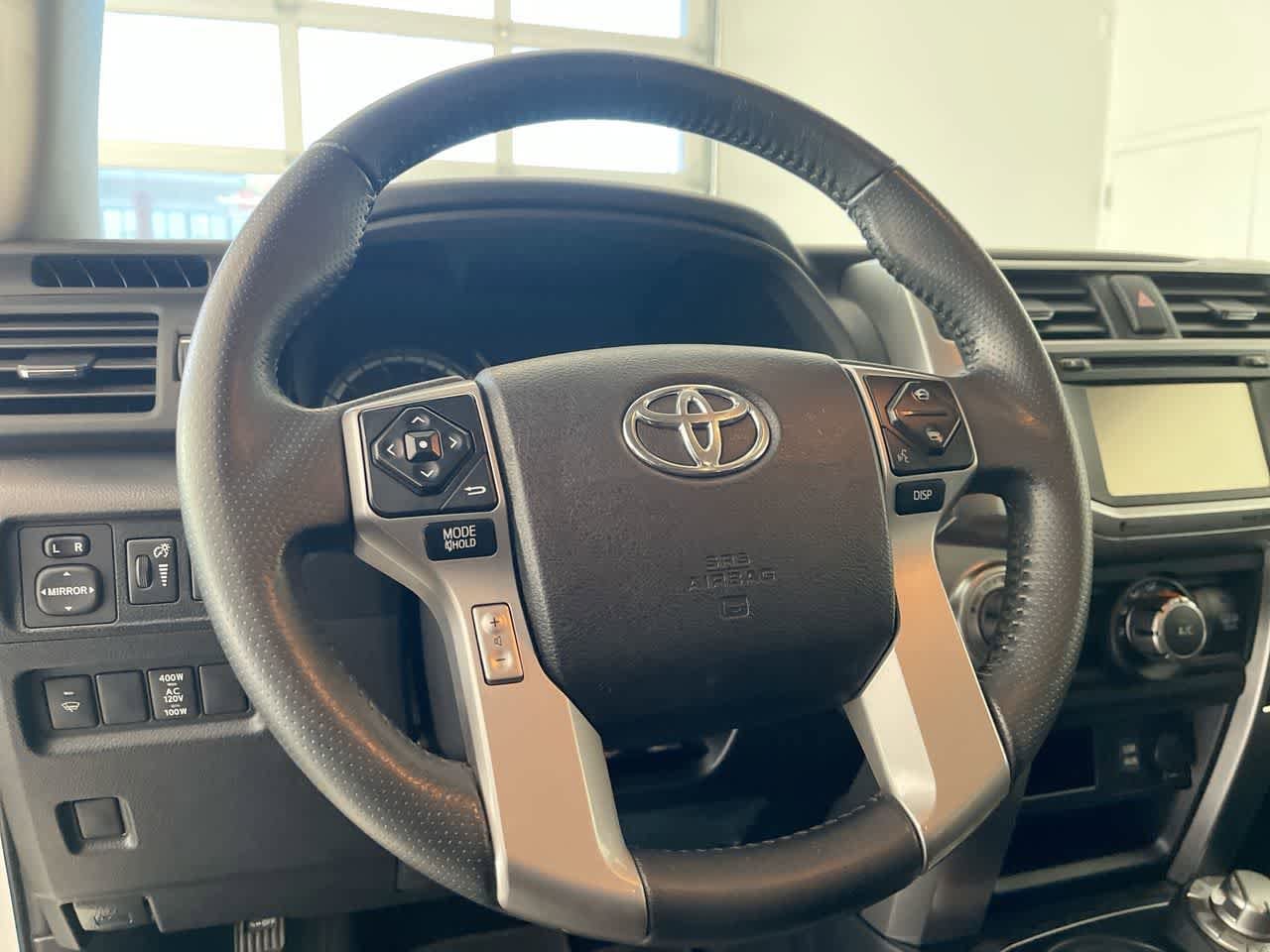 Thumbnail: 2017 Toyota 4Runner - 14