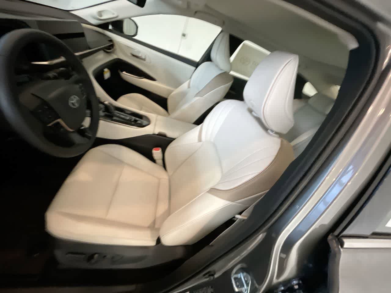 Thumbnail: 2026 Toyota Crown - 11