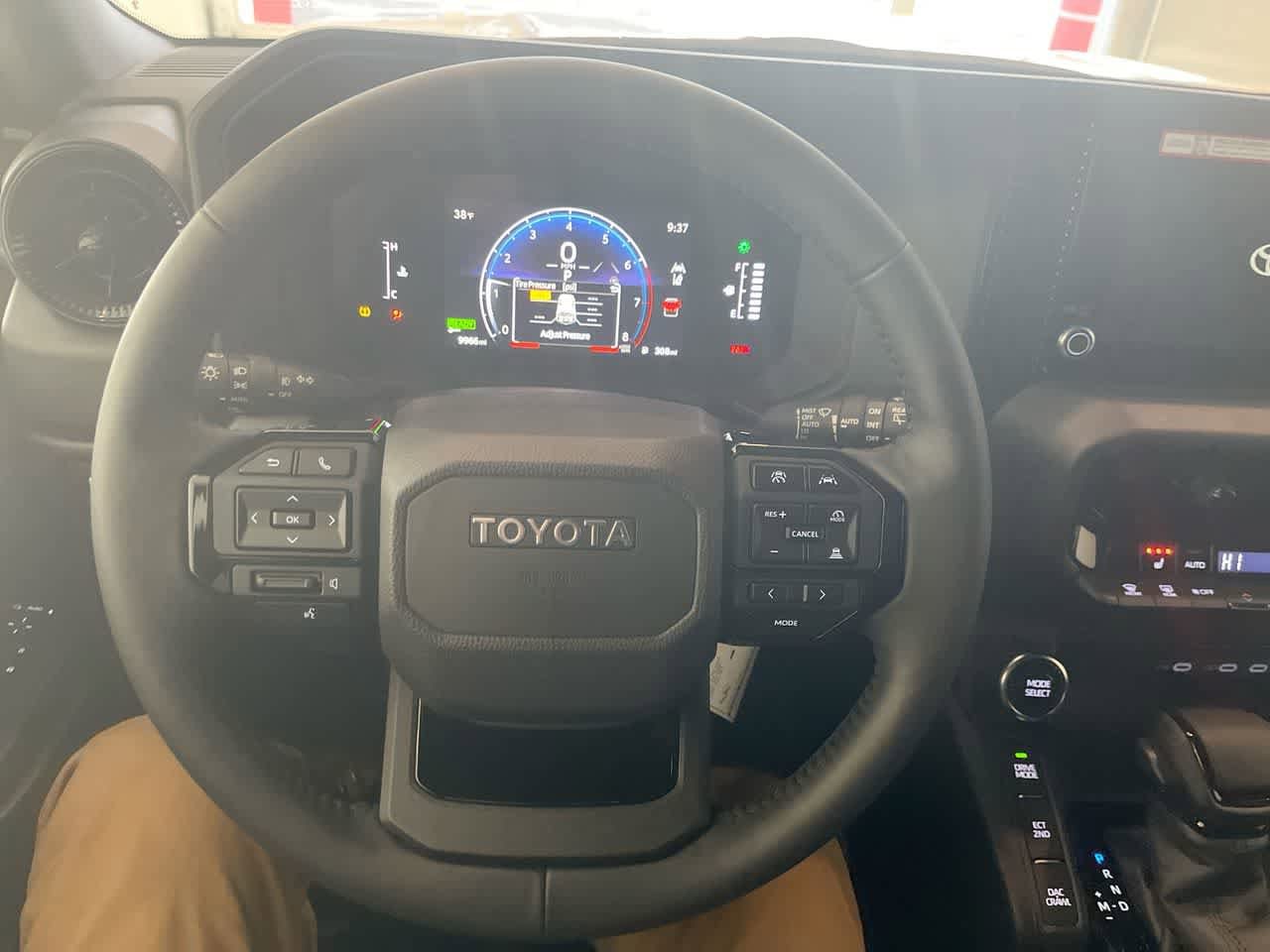 Thumbnail: 2025 Toyota Land Cruiser - 14