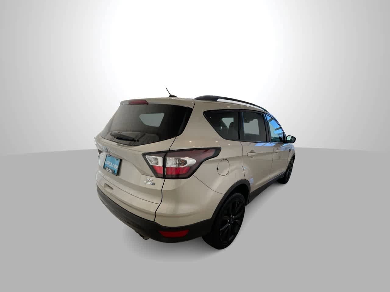 Thumbnail: 2017 Ford Escape - 8