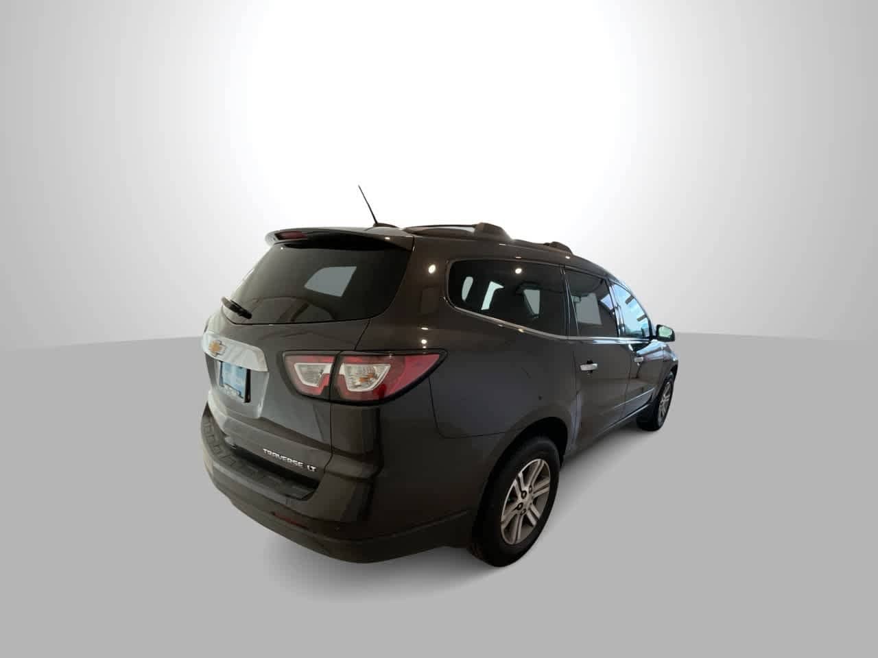 Thumbnail: 2016 Chevrolet Traverse - 8