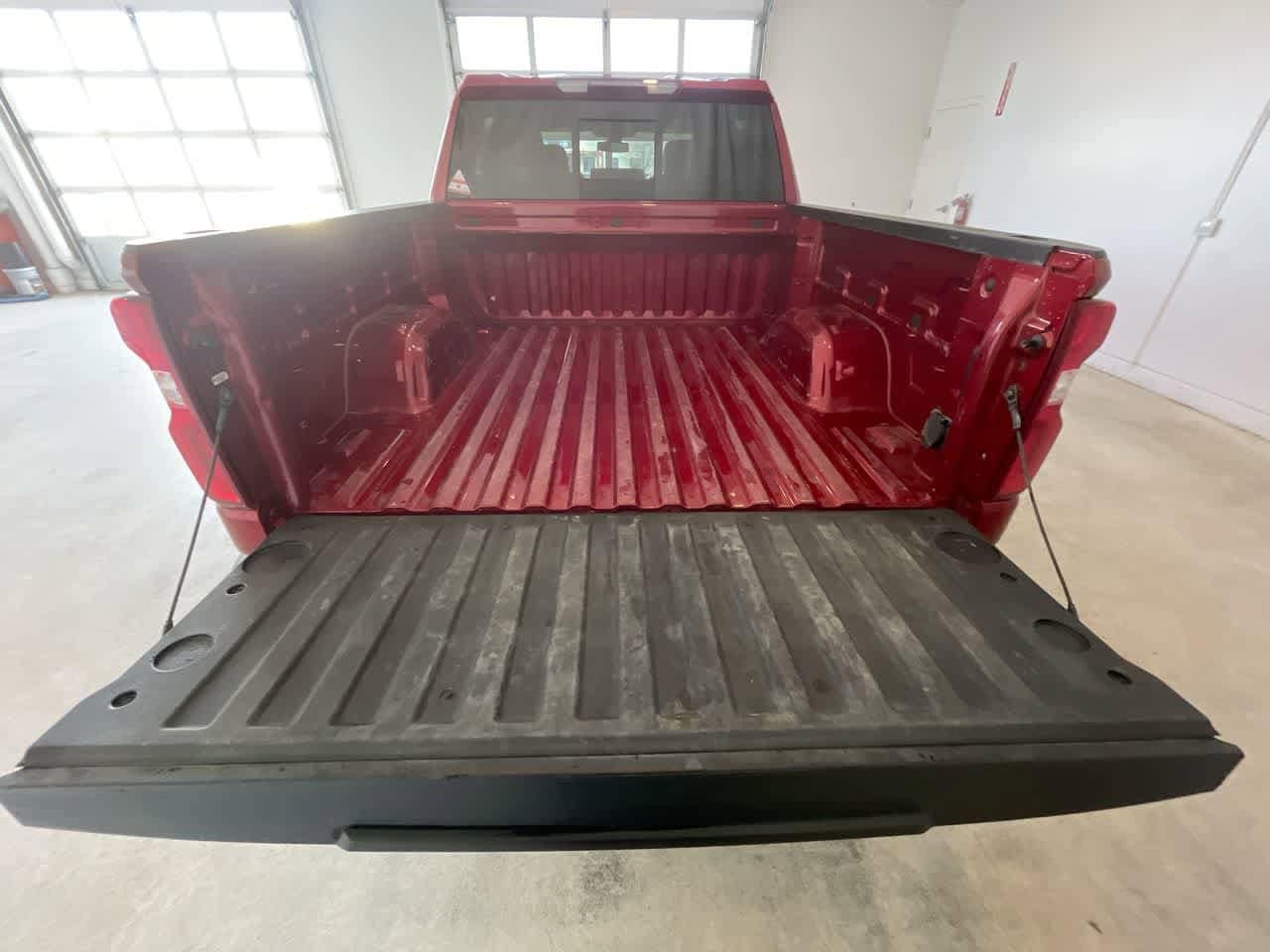 Thumbnail: 2021 Chevrolet Silverado 1500 - 24