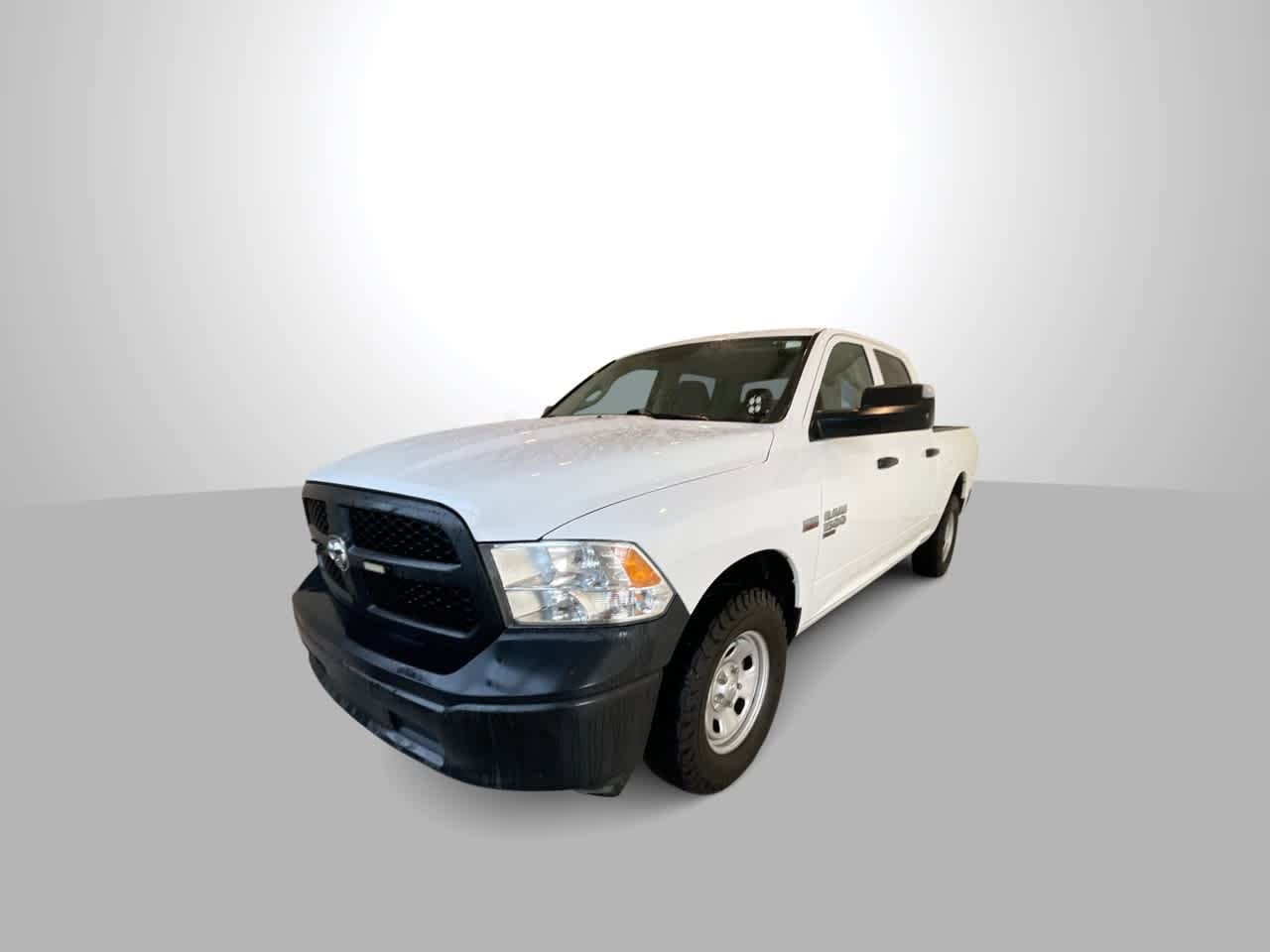 Thumbnail: 2023 RAM 1500 Classic - 1