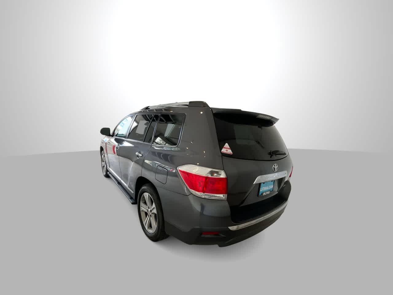 Thumbnail: 2011 Toyota Highlander - 6
