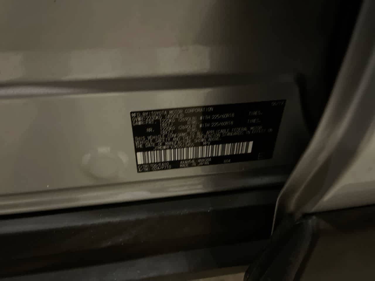 Thumbnail: 2019 Toyota RAV4 - 28