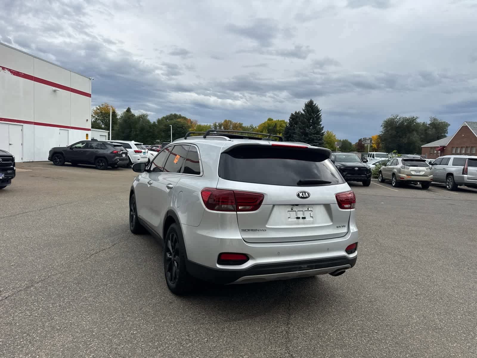 Thumbnail: 2020 Kia Sorento - 21
