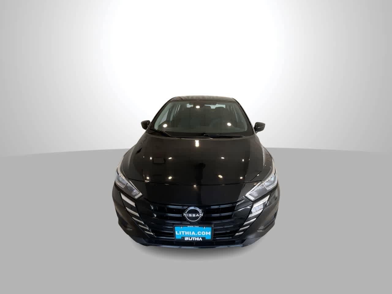 Thumbnail: 2023 Nissan Versa - 3