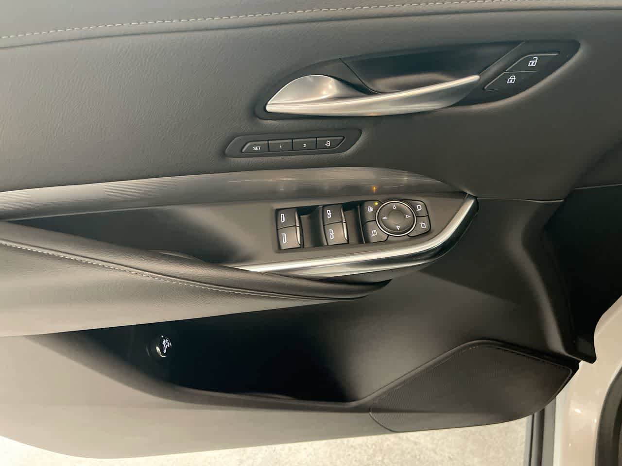 Thumbnail: 2024 Cadillac XT4 - 13