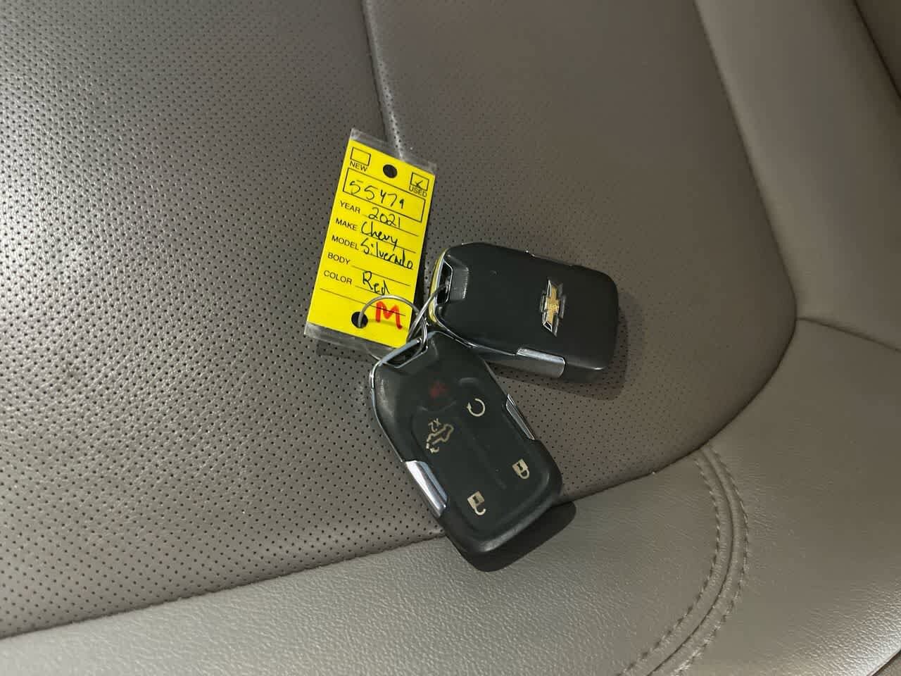 Thumbnail: 2021 Chevrolet Silverado 1500 - 27