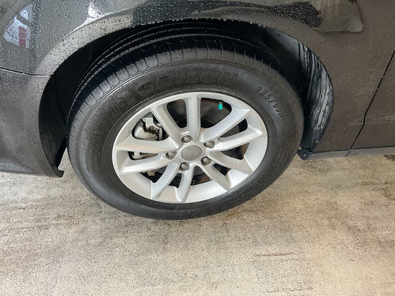 Thumbnail: 2016 Dodge Grand Caravan - 10