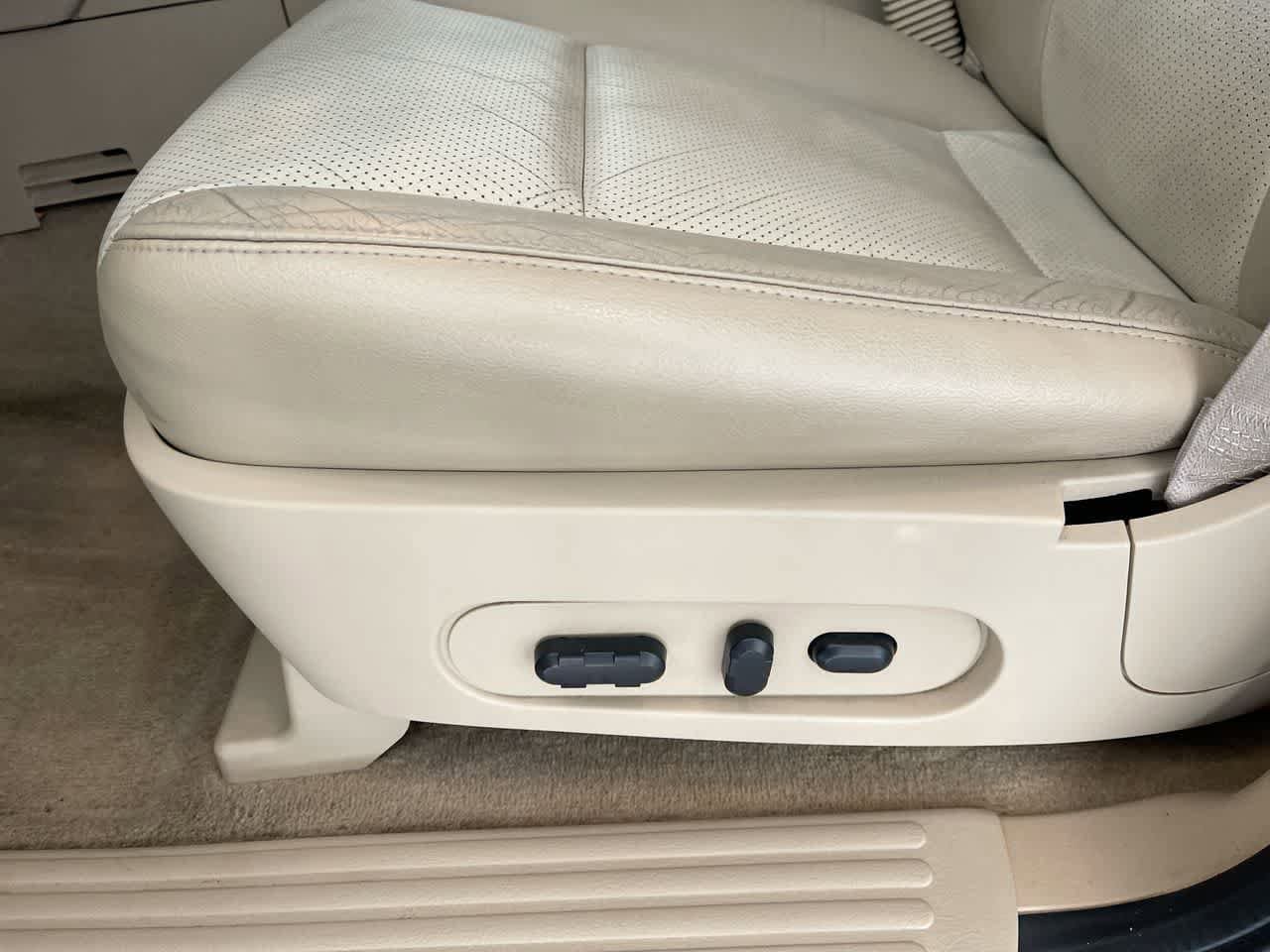 Thumbnail: 2006 Mercury Mountaineer - 12