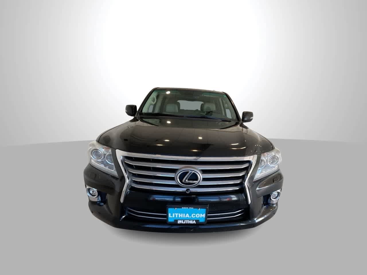 Thumbnail: 2015 Lexus LX - 3