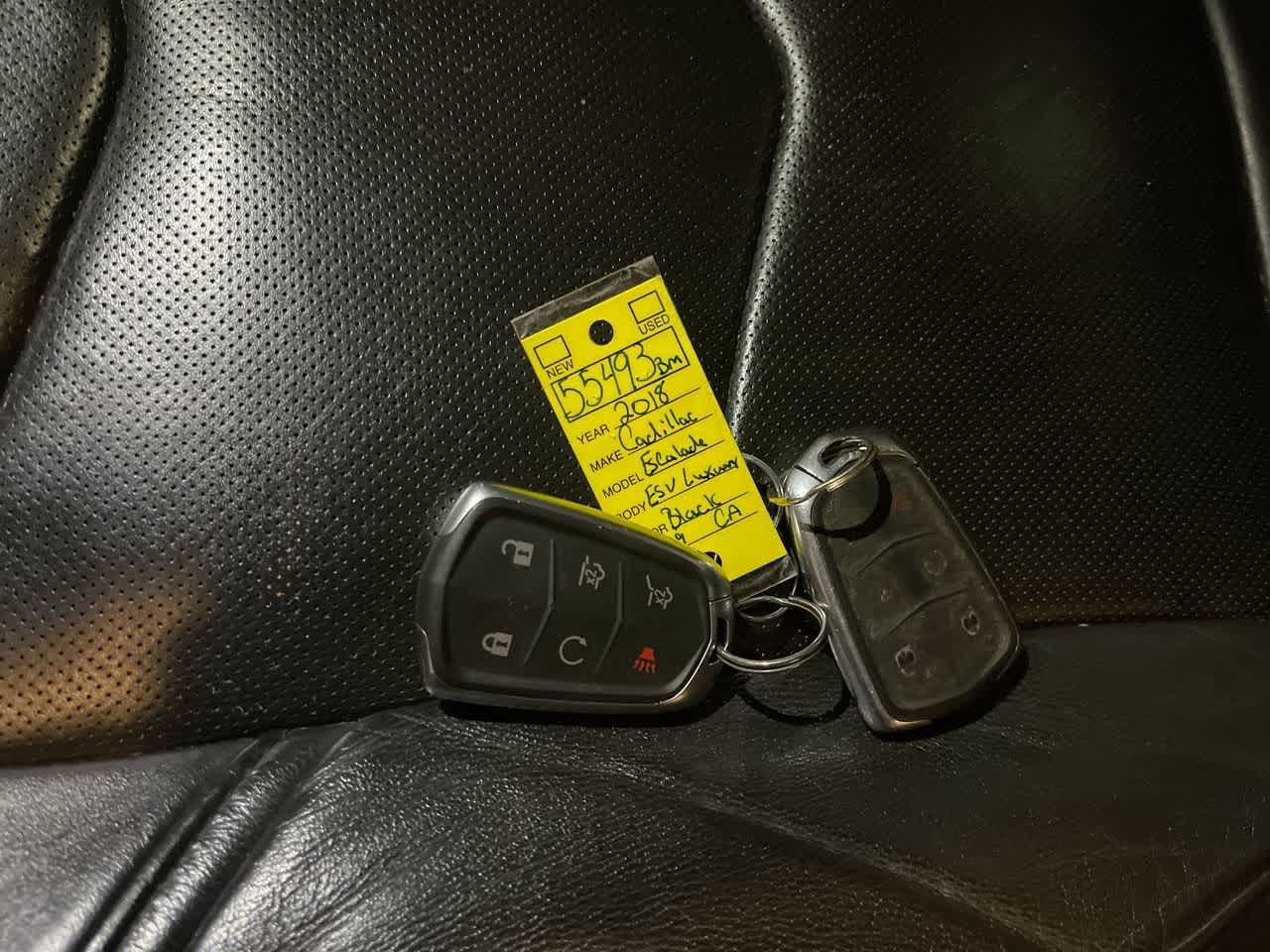 Thumbnail: 2018 Cadillac Escalade - 28