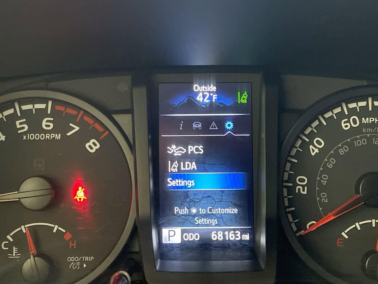 Thumbnail: 2022 Toyota Tacoma - 15