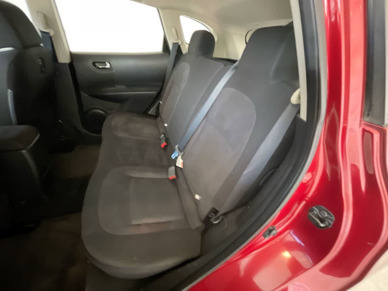 Thumbnail: 2014 Nissan Rogue - 21