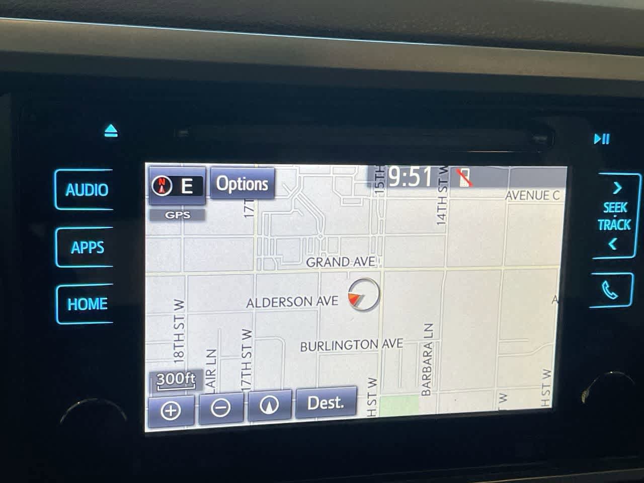 Thumbnail: 2019 Toyota Tacoma - 18