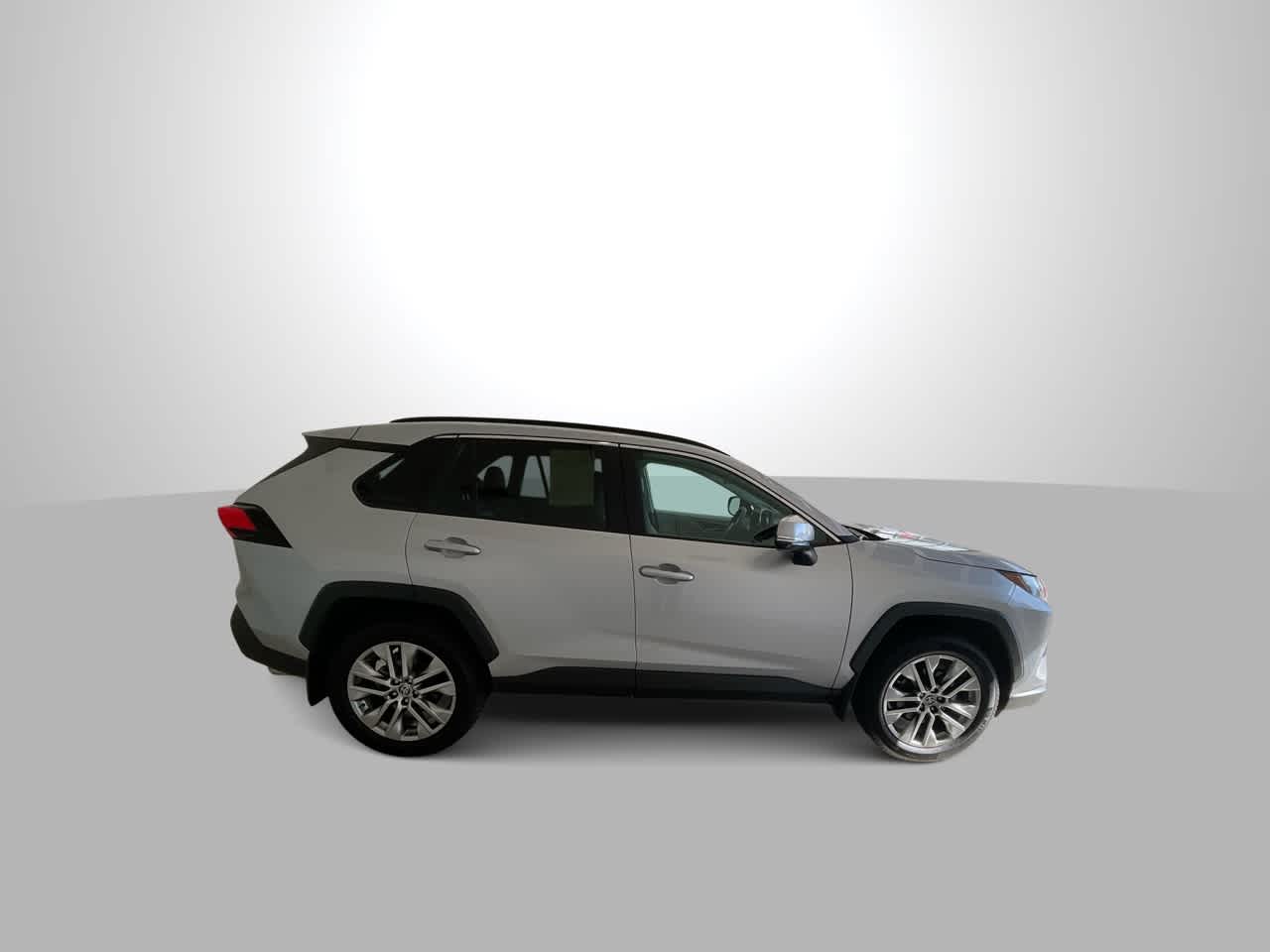 Thumbnail: 2024 Toyota RAV4 - 9