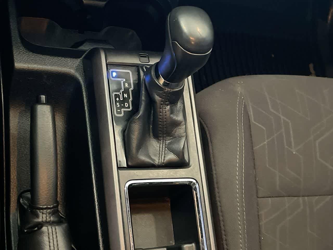 Thumbnail: 2017 Toyota Tacoma - 20