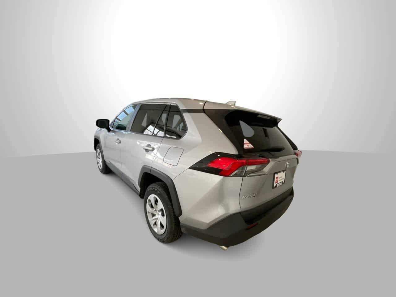 Thumbnail: 2024 Toyota RAV4 - 6